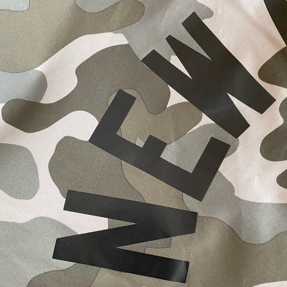 🍻 NEW BALANCE Camo Coach Lined Jacket XL 🍻💚 - Picture 8 of 14